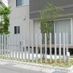 白いレンガ花壇