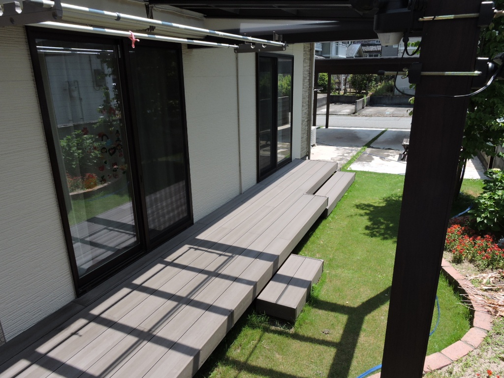 モダンなデザインで実用的なガーデンテラス 富山県 エクステリア 外構 庭工房sekitoh