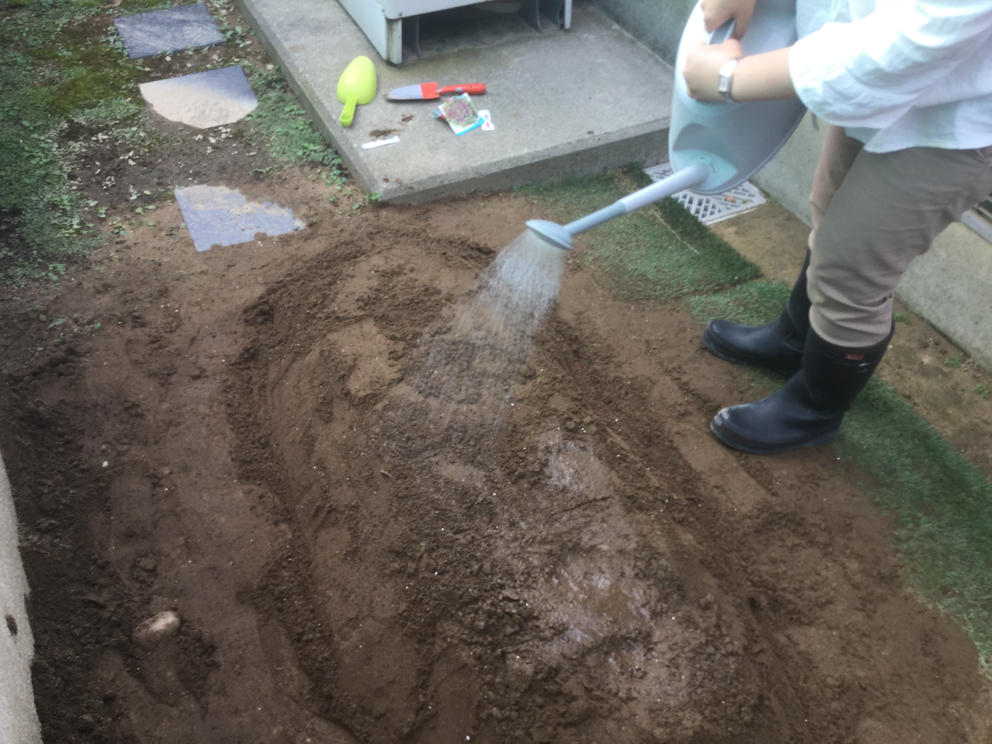 水はけの悪い土を改善しよう 富山県 エクステリア 外構 庭工房sekitoh